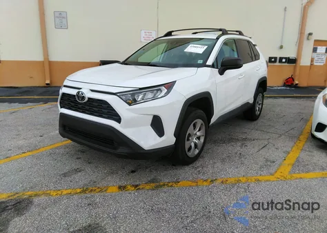 2021 Toyota Rav4 Le z USA, uszkodzony, nr VIN 2T3F1RFV7MC244892